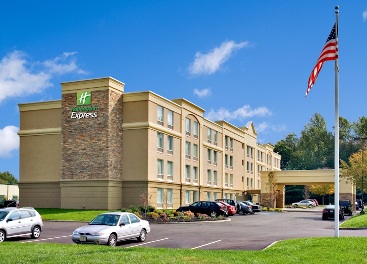 HOLIDAY INN EXPRESS HOTEL & SUITES WEST LONG BRANCH