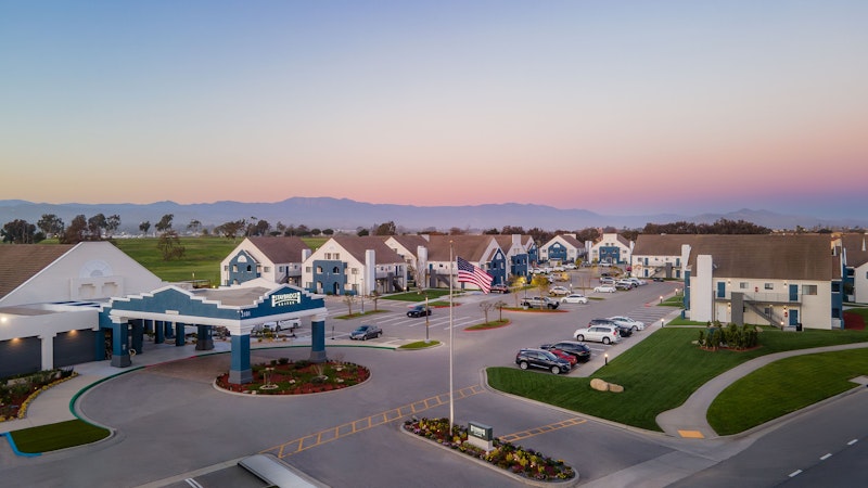 Staybridge Suites Oxnard – River Ridge