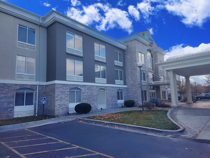 HOLIDAY INN EXSTES IDAHO FALLS
