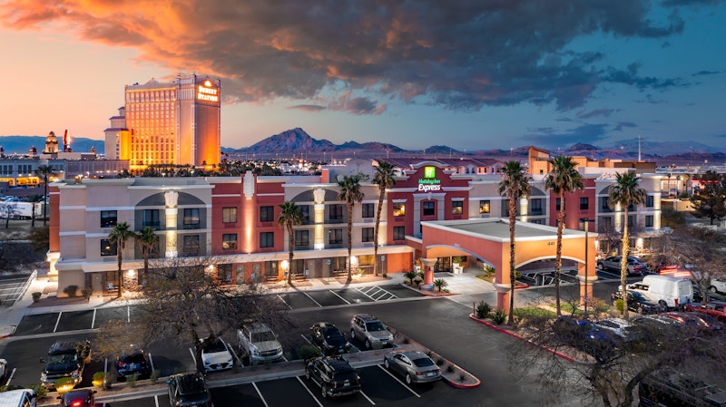 HOLIDAY INN EXP STES HENDERSON