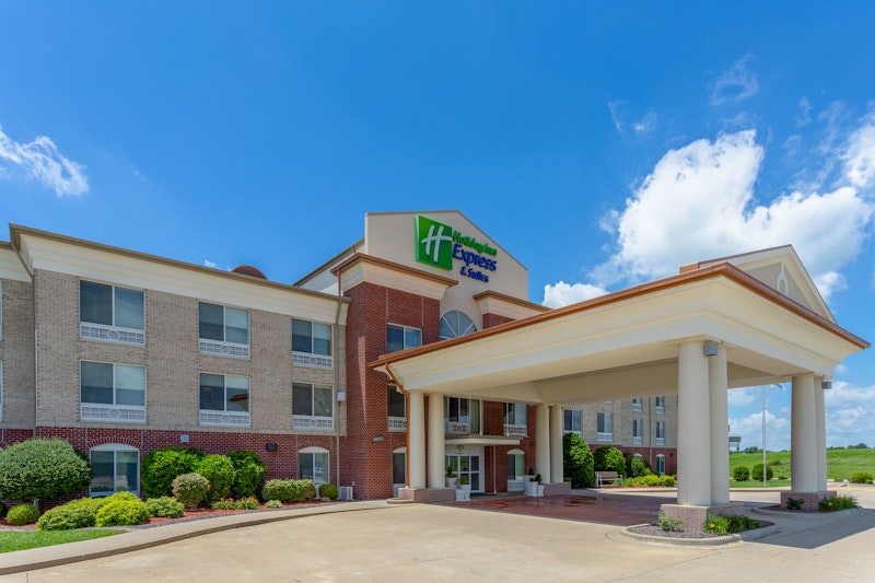 HOLIDAY INN EXP STES VANDALIA