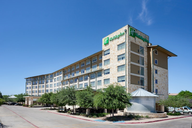 HOLIDAY INN NW SEAWORLD AREA