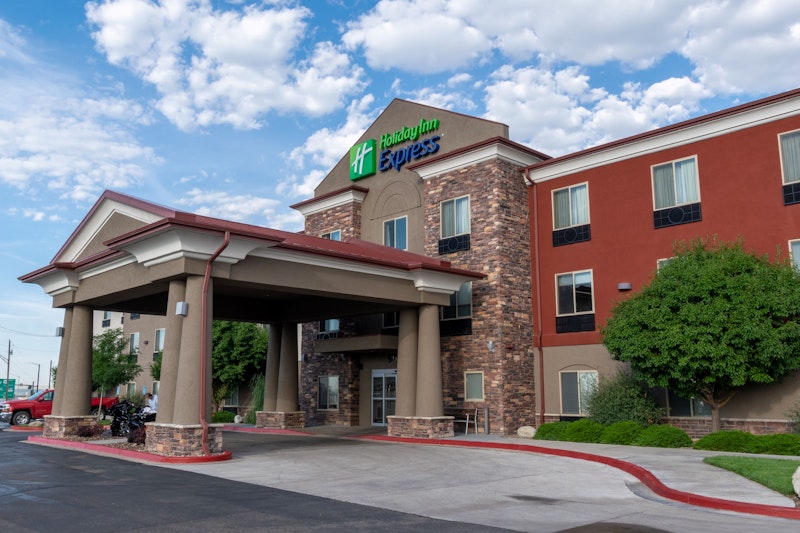 HOLIDAY INN EXP STES LIMON