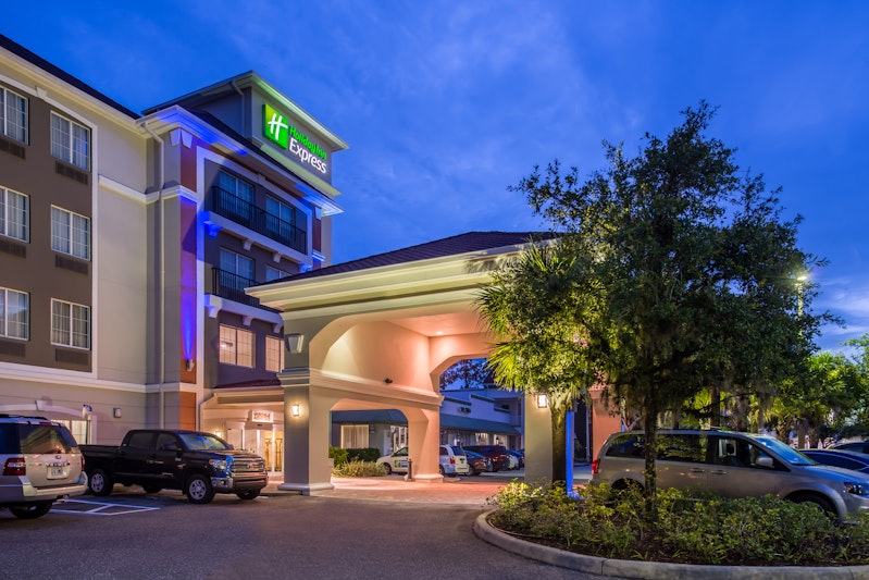 Holiday Inn Express TAMPA NORTH – TELECOM PARK