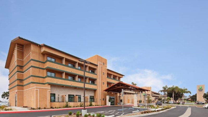 HOLIDAY INN EXP STES VENTURA