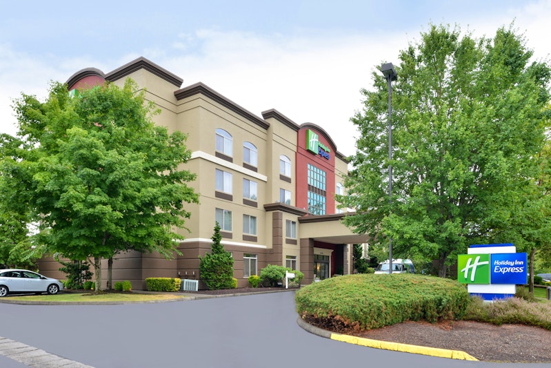 HOLIDAY INN EXPRESS HILLSBORO