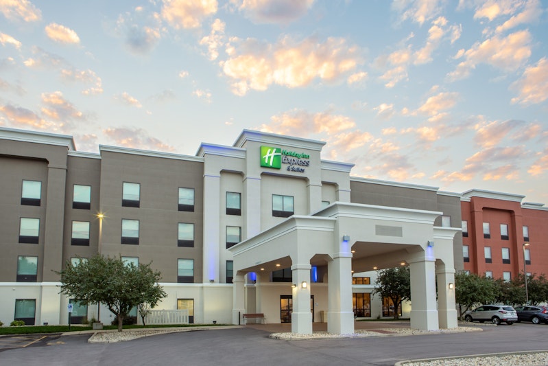 Holiday Inn Express & Suites Sioux City – Southern Hills