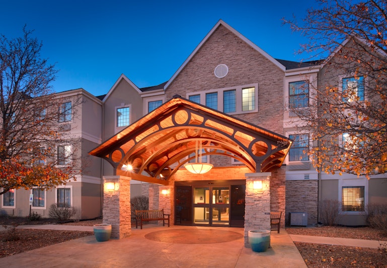 STAYBRIDGE SUITES DOWNTOWN