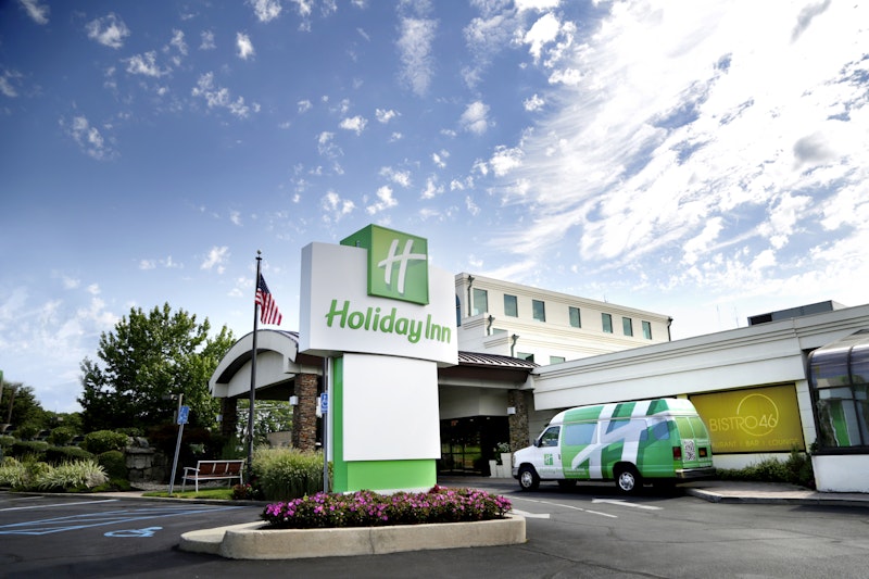 HOLIDAY INN PLAINVIEW