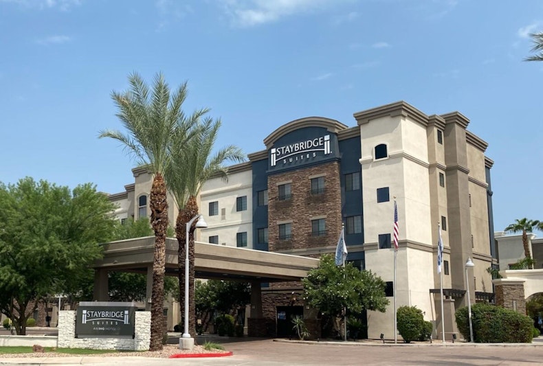 STAYBRIDGE SUITES GLENDALE