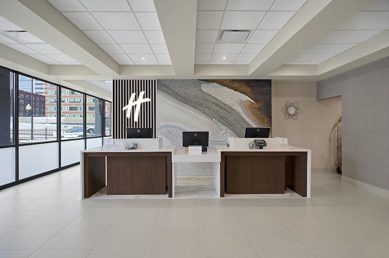 Holiday Inn Hotel and Suites Chicago-Downtown