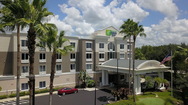 HOLIDAY INN EXP STES I-75