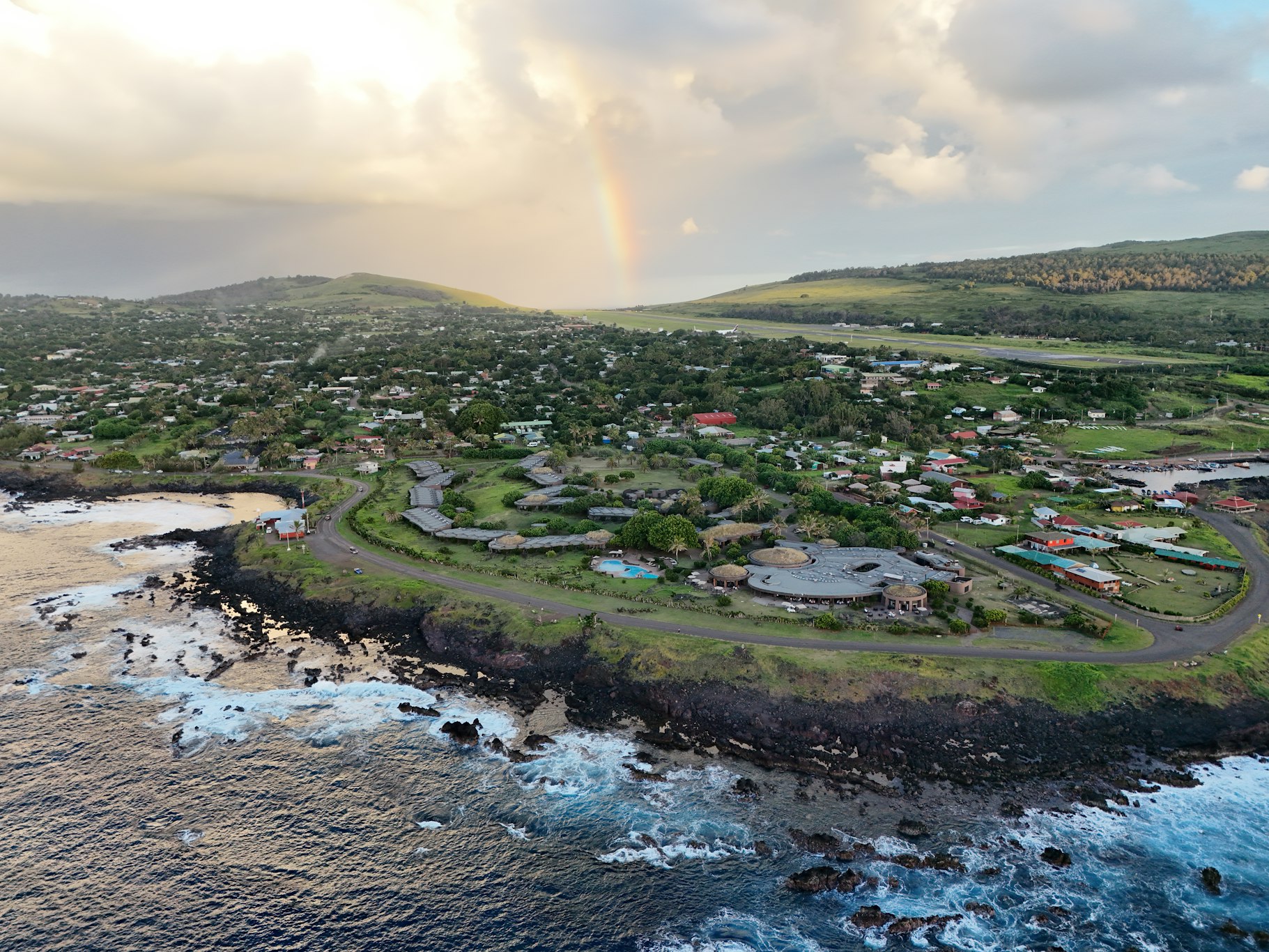 Hotel Hangaroa Eco Village & Spa