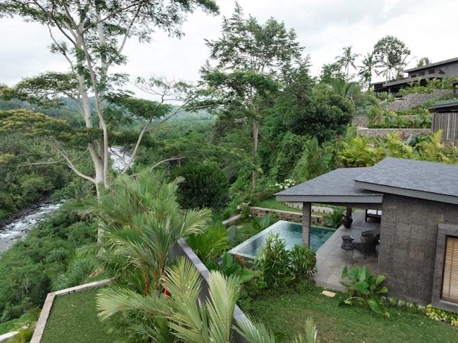 Mulia Villa - Overview