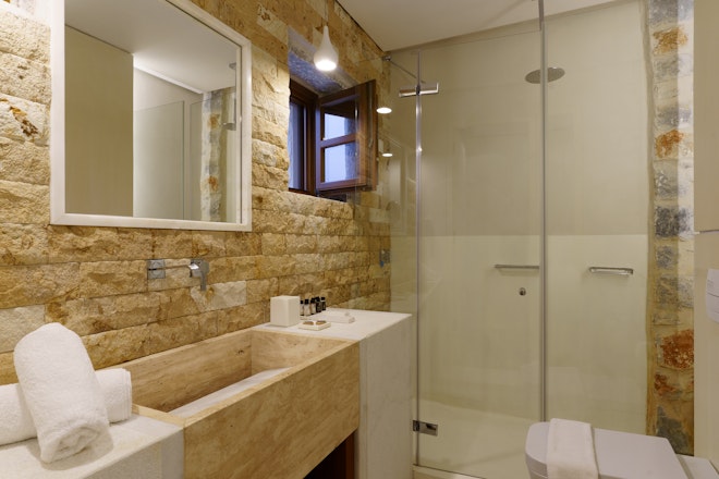 Upbeat Junior Suite Sea View - Bathroom