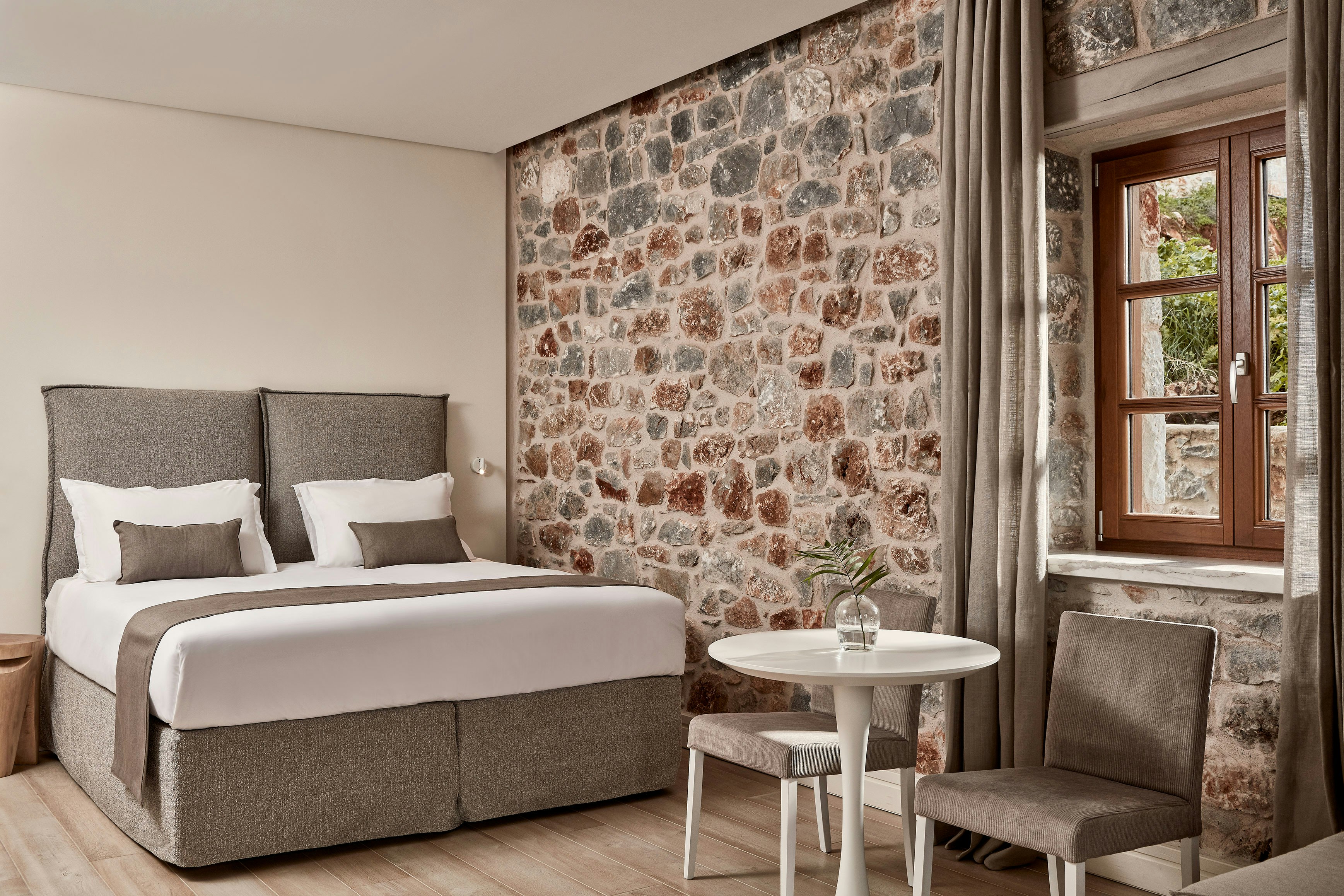 Deluxe Double Sea View - Bedroom