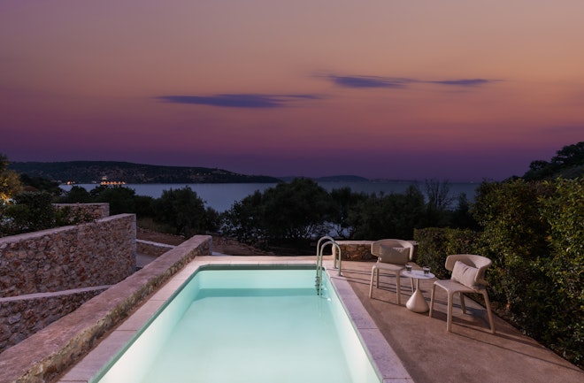 Private Pool Signature Suite Sea View
