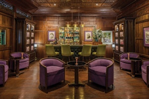 Pillars Bar