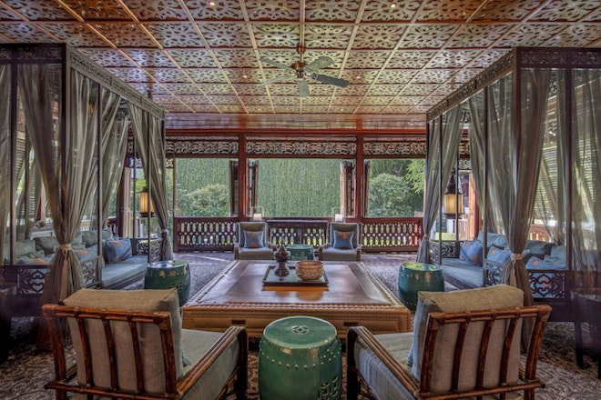 The Parlor Lounge