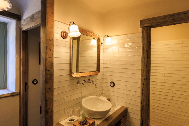 Pera - Bathroom