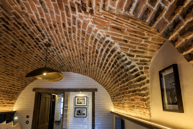 Pera - Room Details
