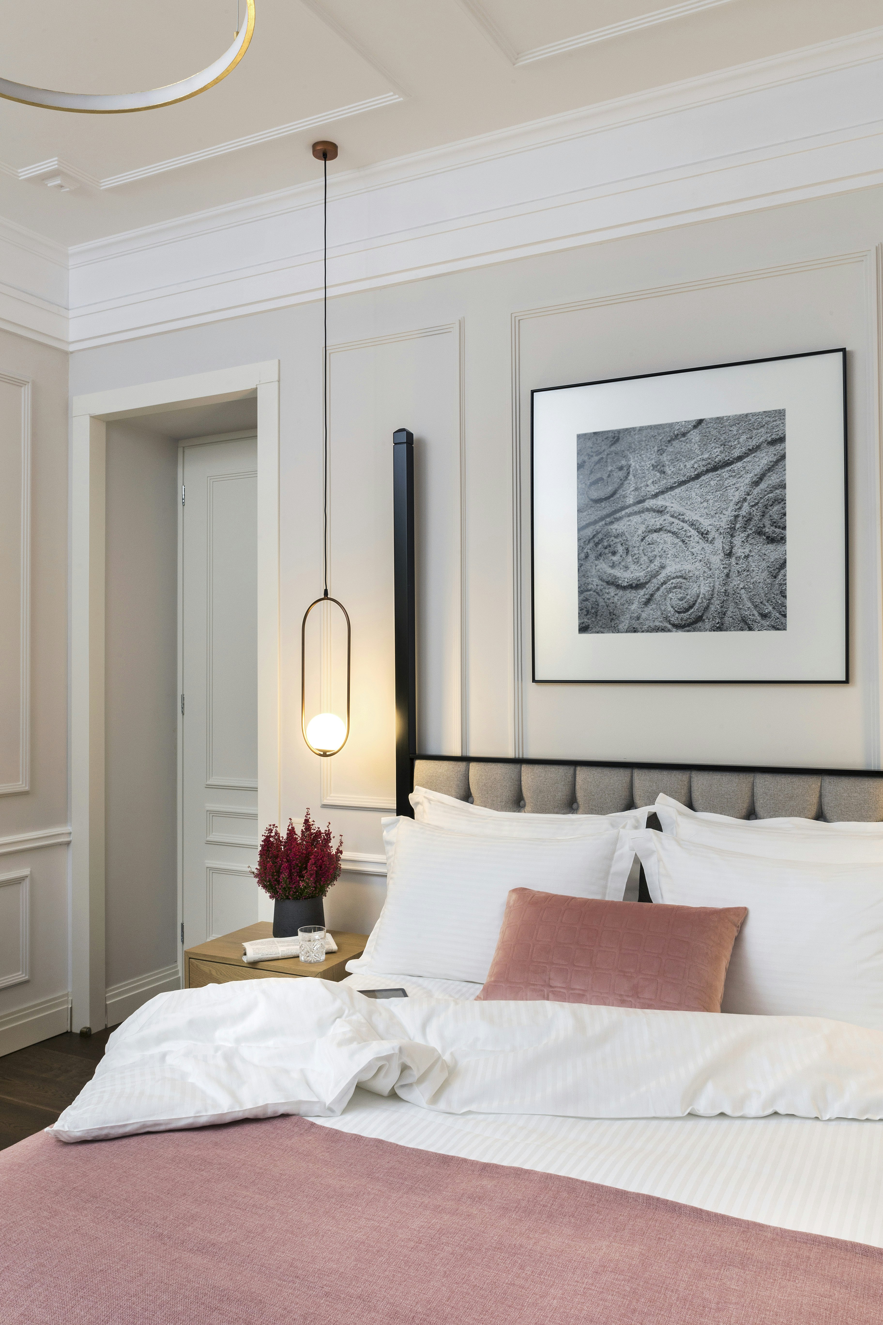 Petite Suite - Bedroom