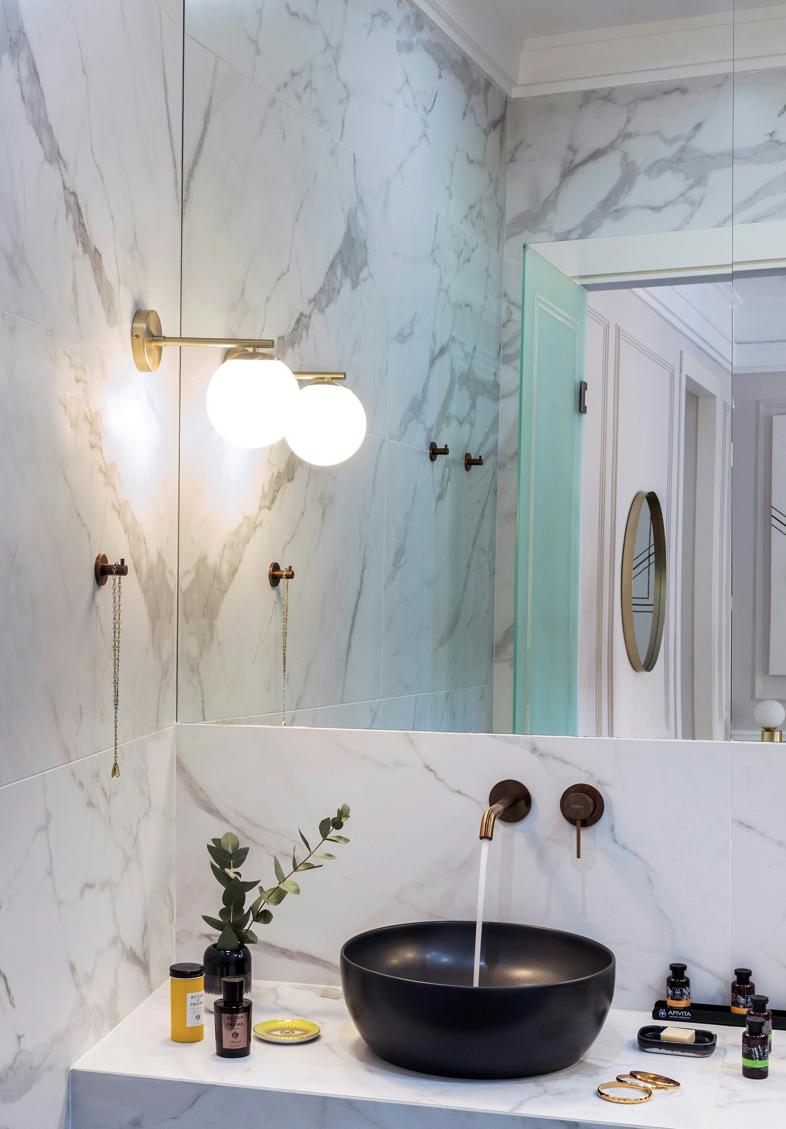 Elegant Suite - Bathroom