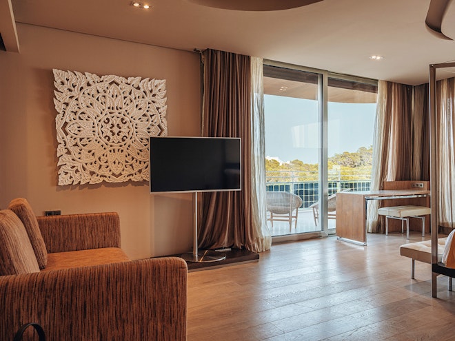 Cloud 9 Suite - Living Area