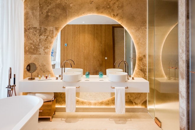 Premier - Bathroom