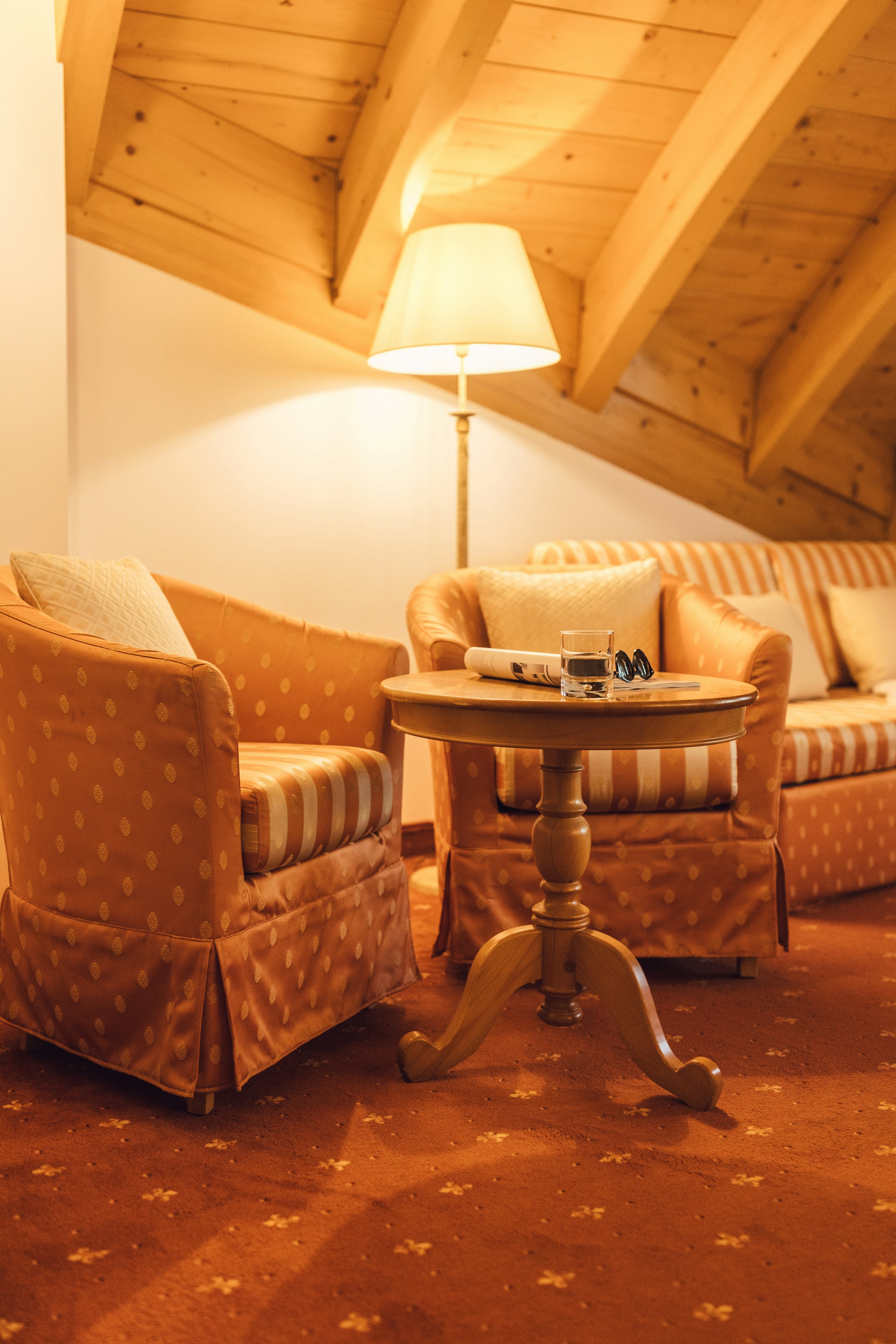 Romantic Suite - Living Area