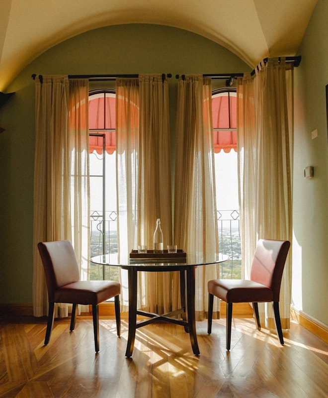 Granada Suite - Living Area