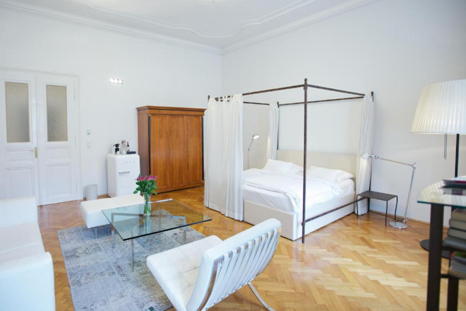 Suite Medium - Bedroom