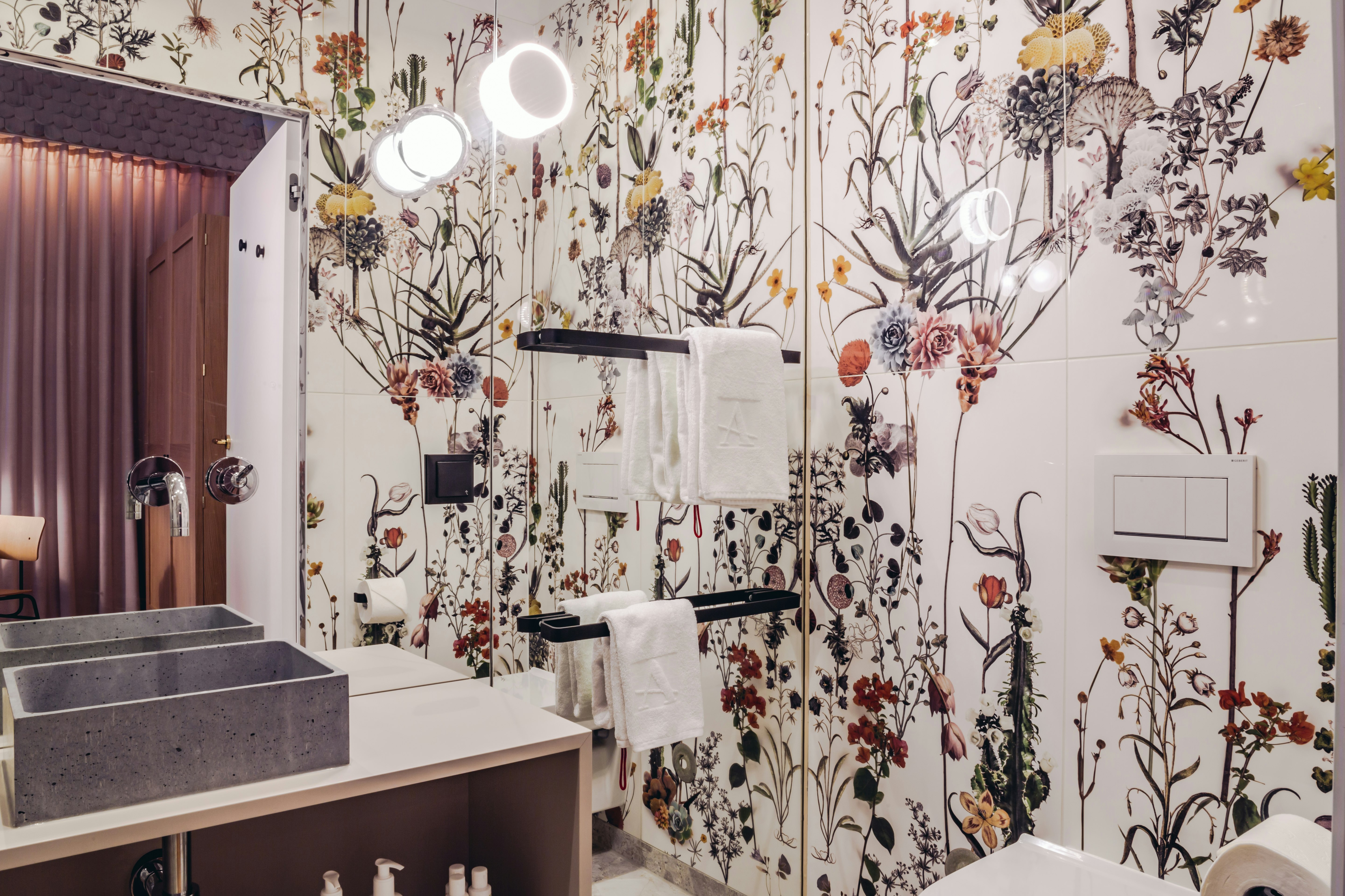 Double Room Large - Moretti Bathroom