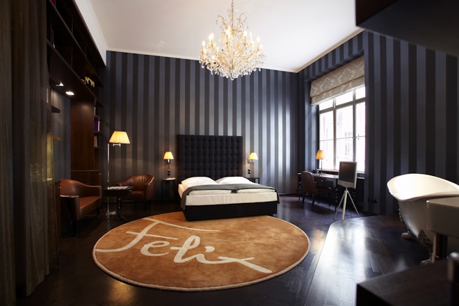 Suite Large - Felix Suite Bedroom