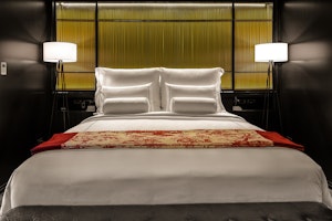 Premier Suite - Bedroom