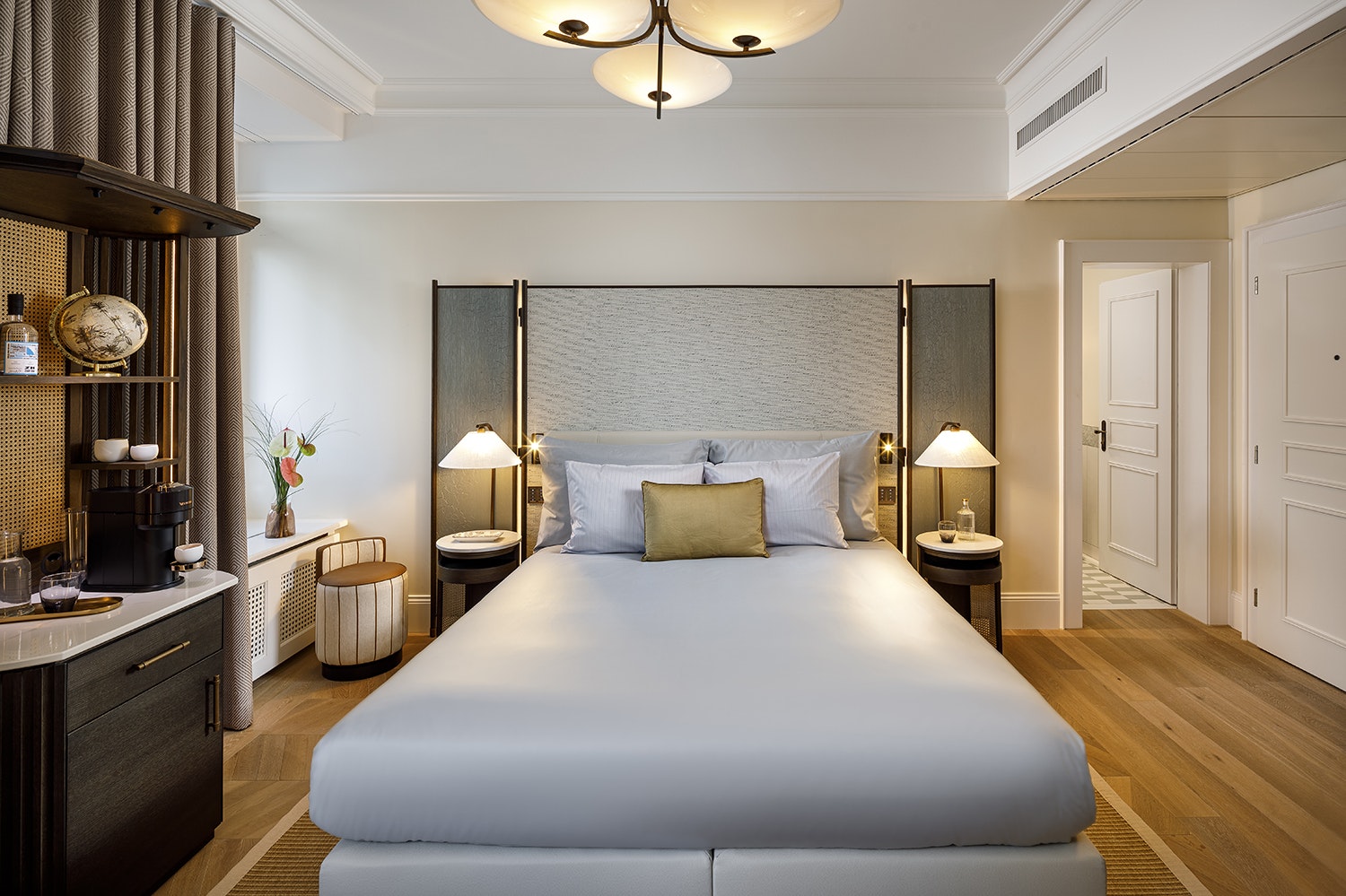 Ambassador Superior - Bedroom