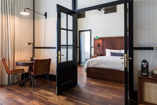 Suite - Bedroom