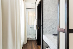 Panorama - Bathroom
