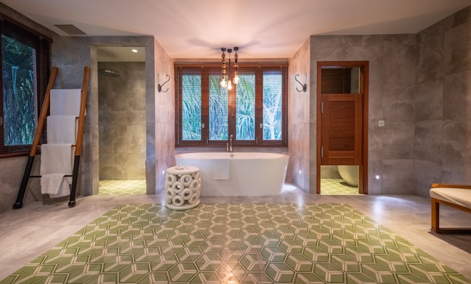Two Bedroom Treetop Pool Villa - Bathroom