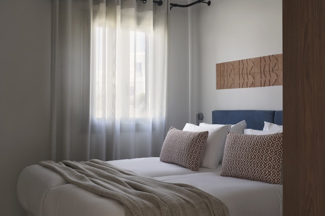 Minois Blu Sea View Suite - Bedroom