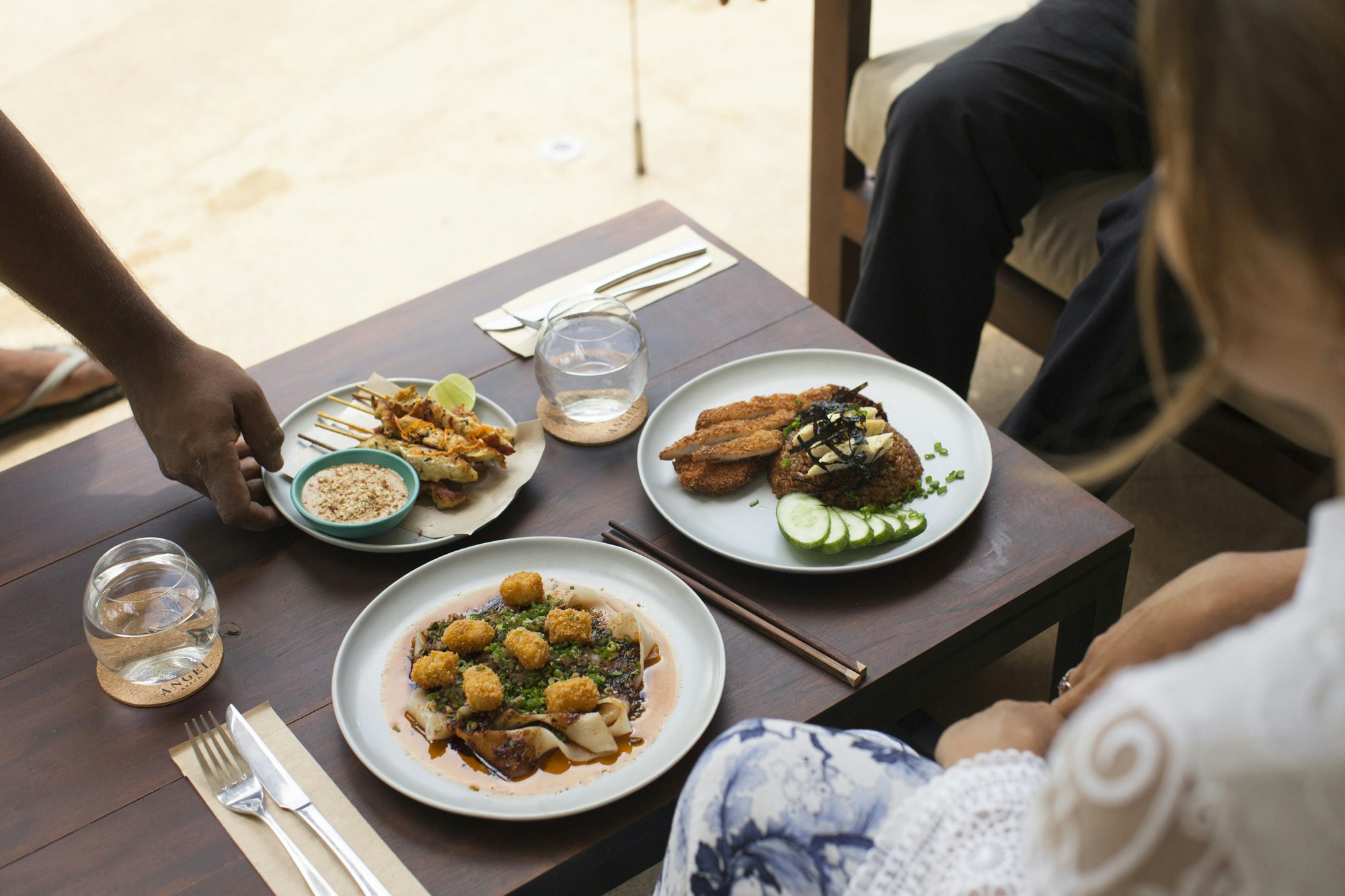 International Cuisine - Lunch & Dinner menu