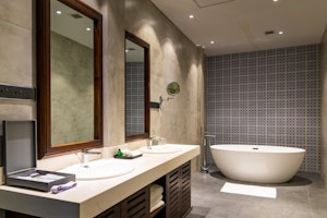 Angel Suite - Bathroom