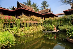 Hotel Lotus Pond