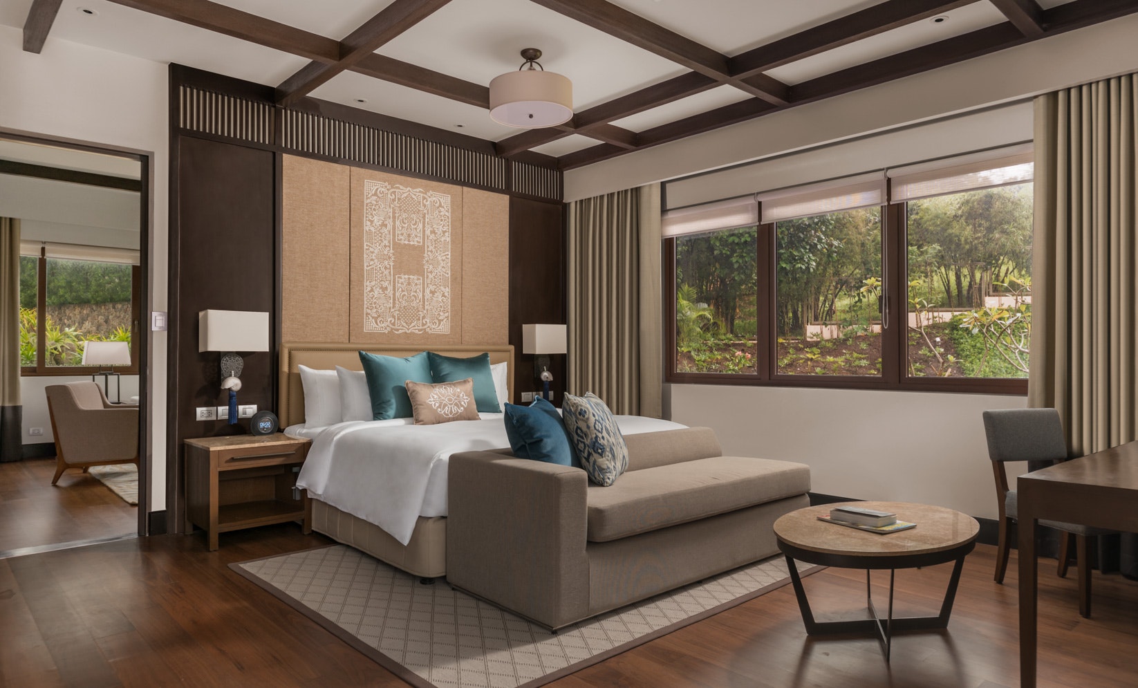 Anya Garden Suite - Bedroom