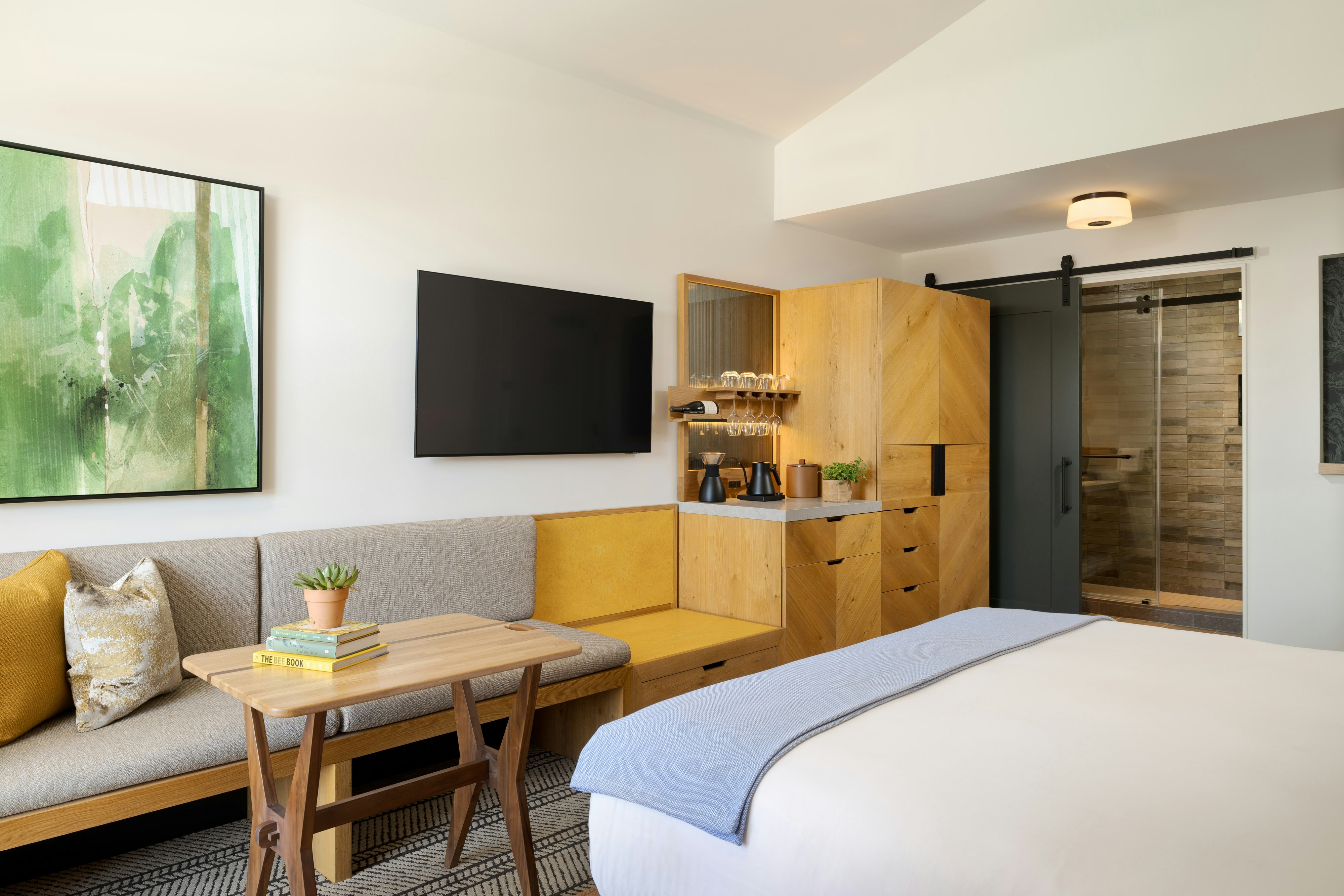 Deluxe King Vaulted - Bedroom