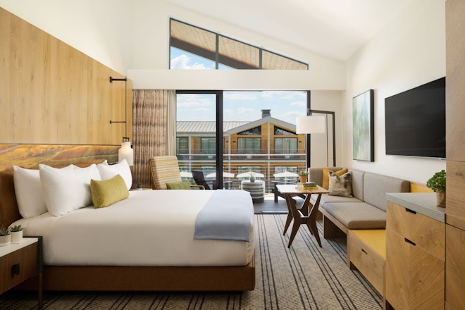 Deluxe King Vaulted - Bedroom