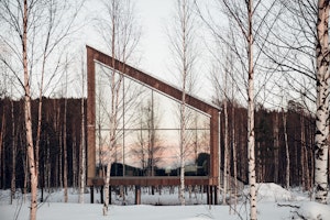 Land Cabin Winter