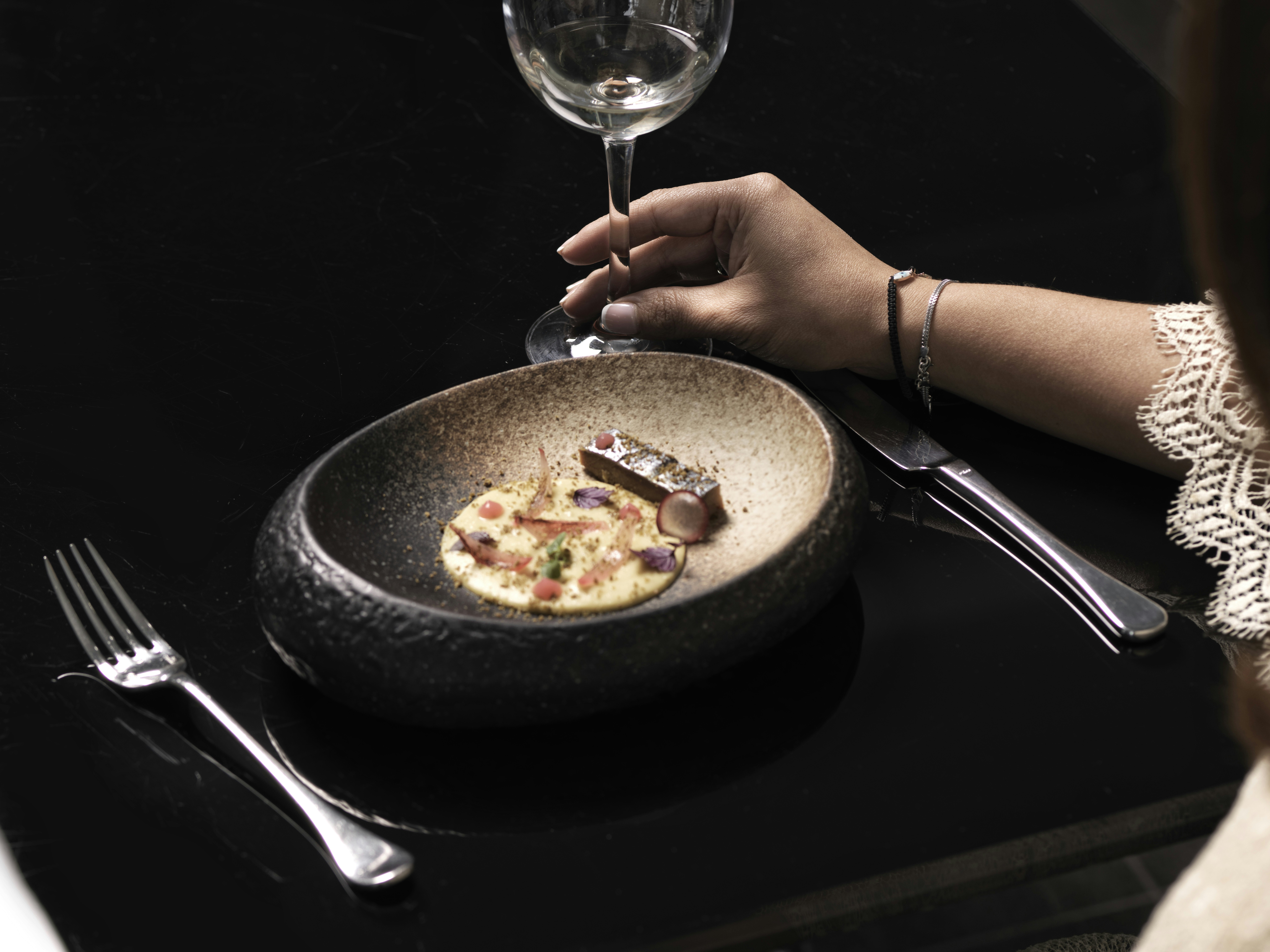 Ifestioni Restaurant - Greek Gastronomy