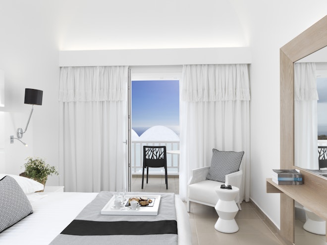 Jacuzzi Sea View Suite