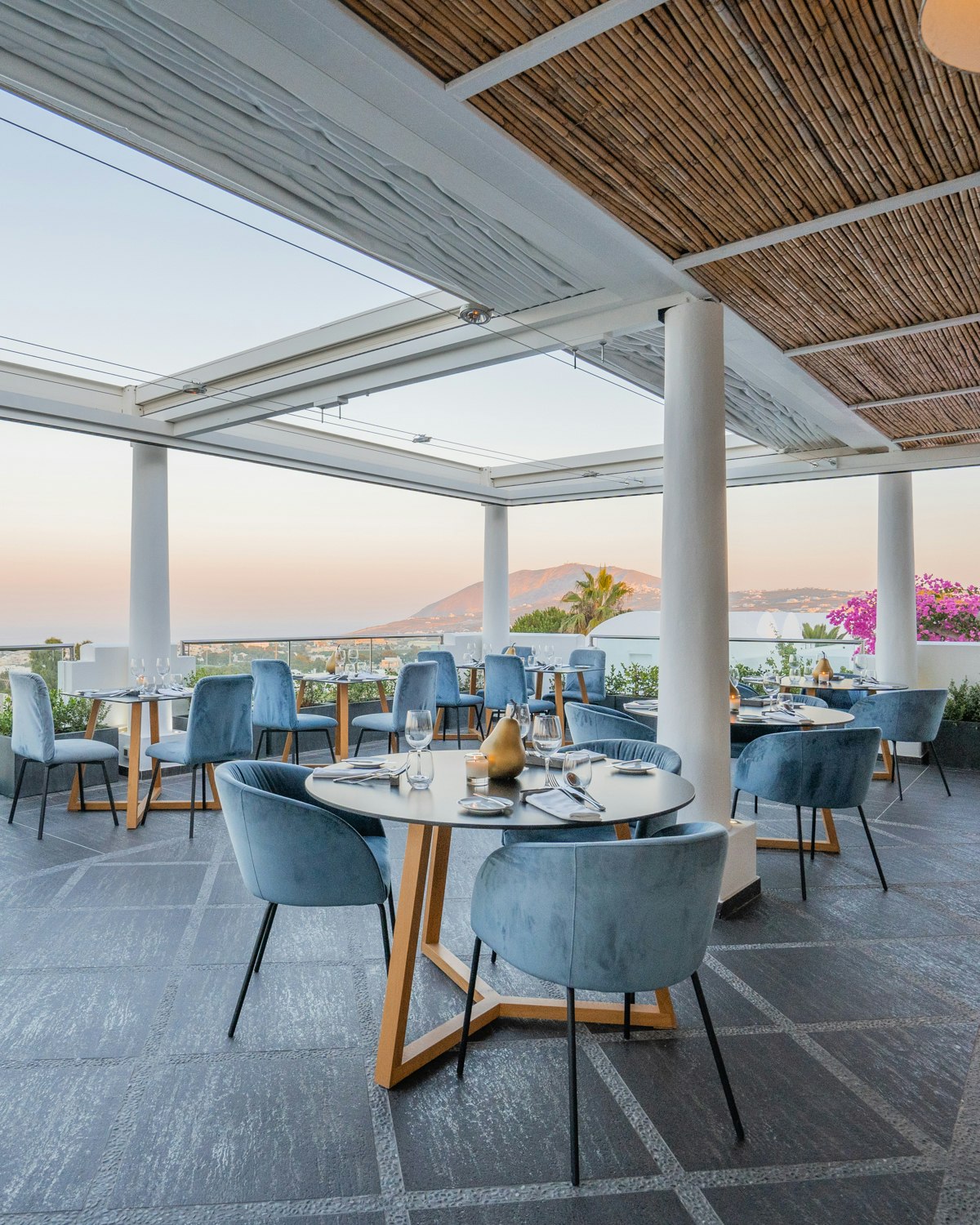 Ifestioni Restaurant Dining